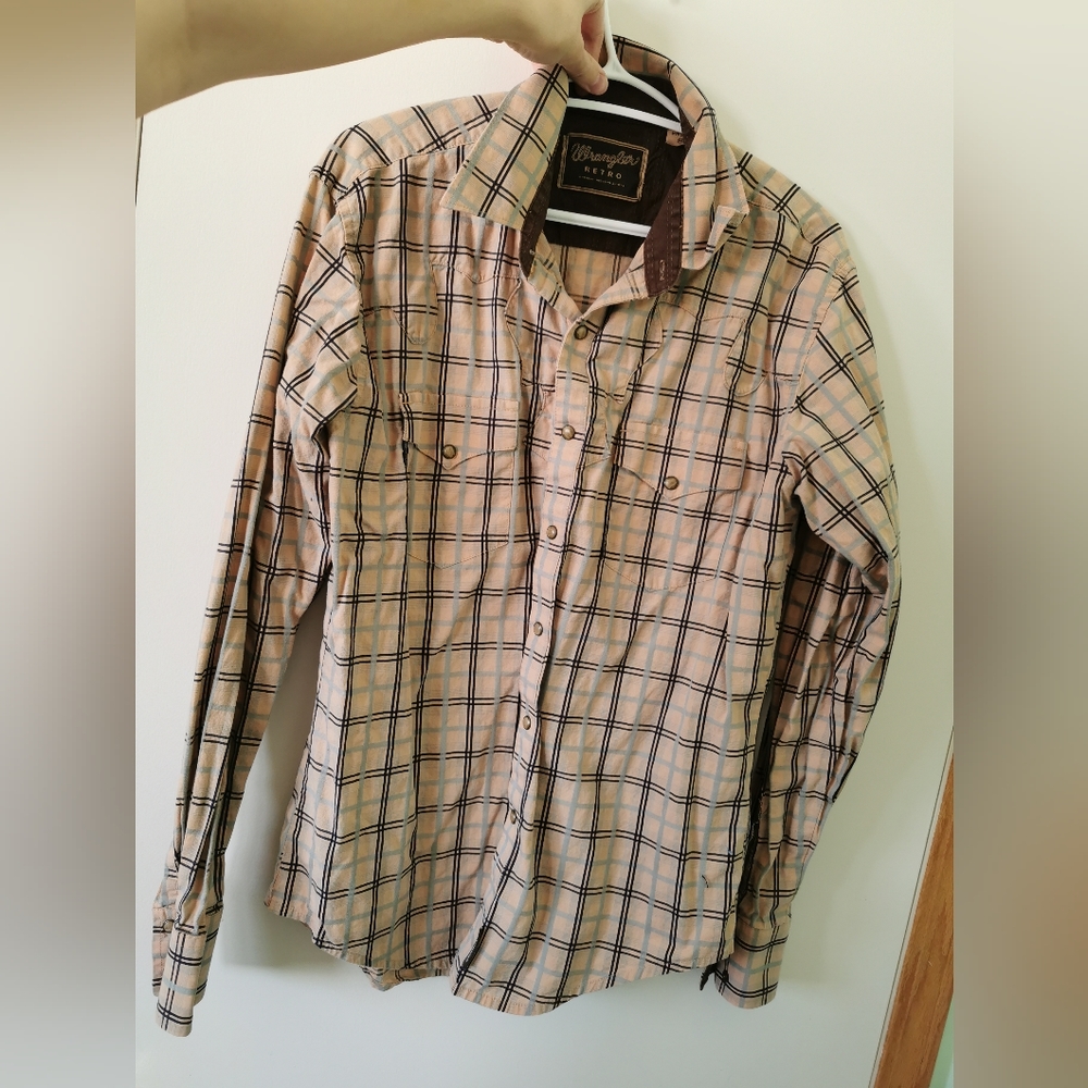 Wrangler Retro Medium Button Up